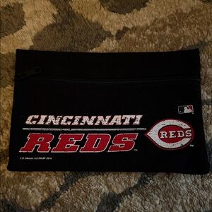 Cincinnati Reds Black Clutch Bag